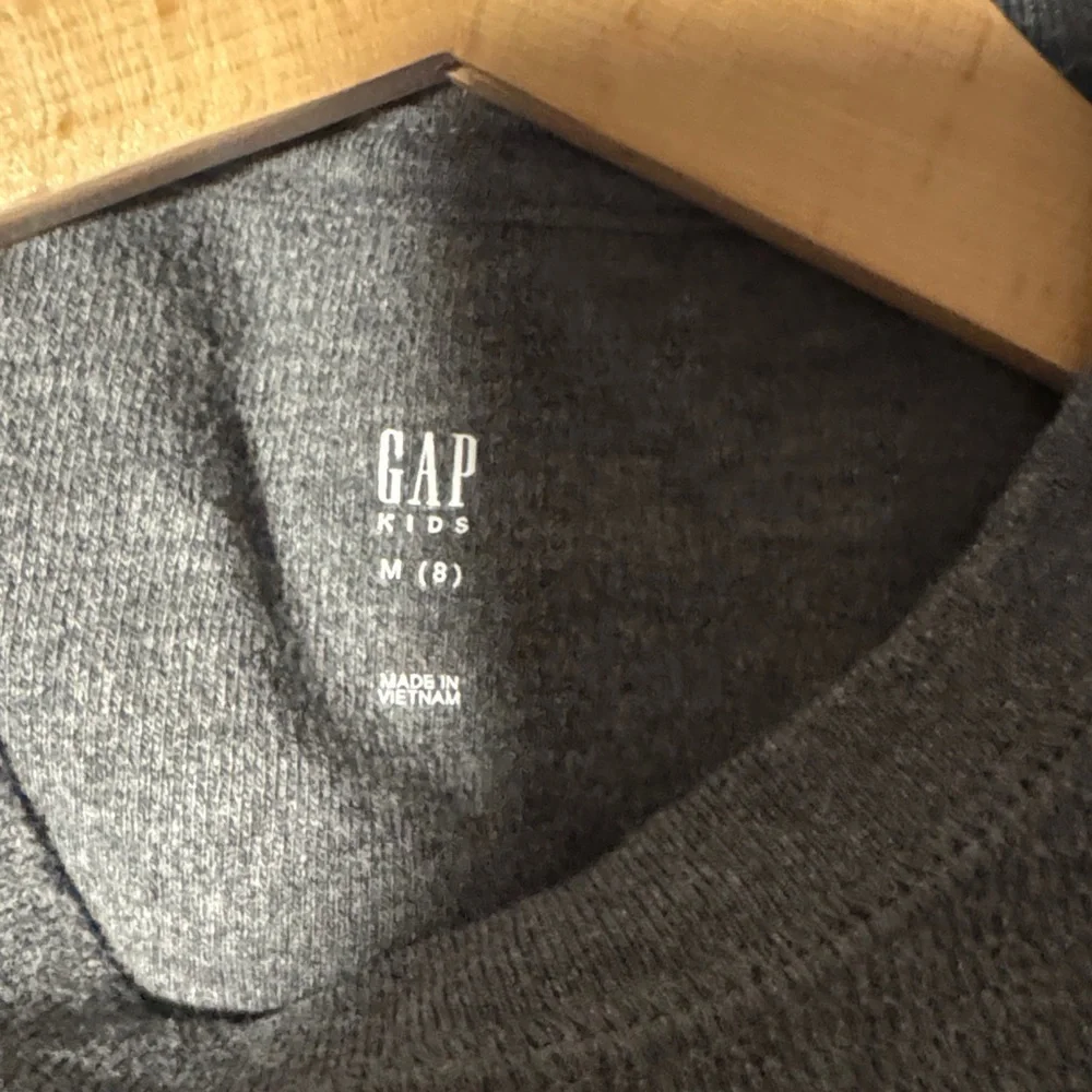 GAP Gray Long Sleeve Waffle Tee